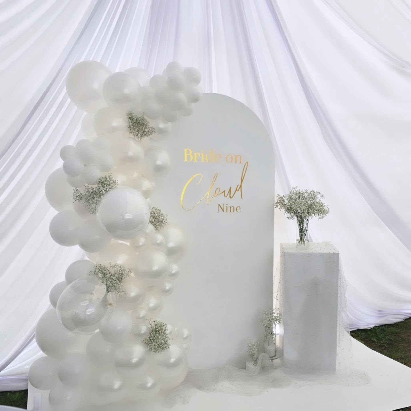 Custom balloon shop and balloon decorations in Los Angeles by JL Party Rentals