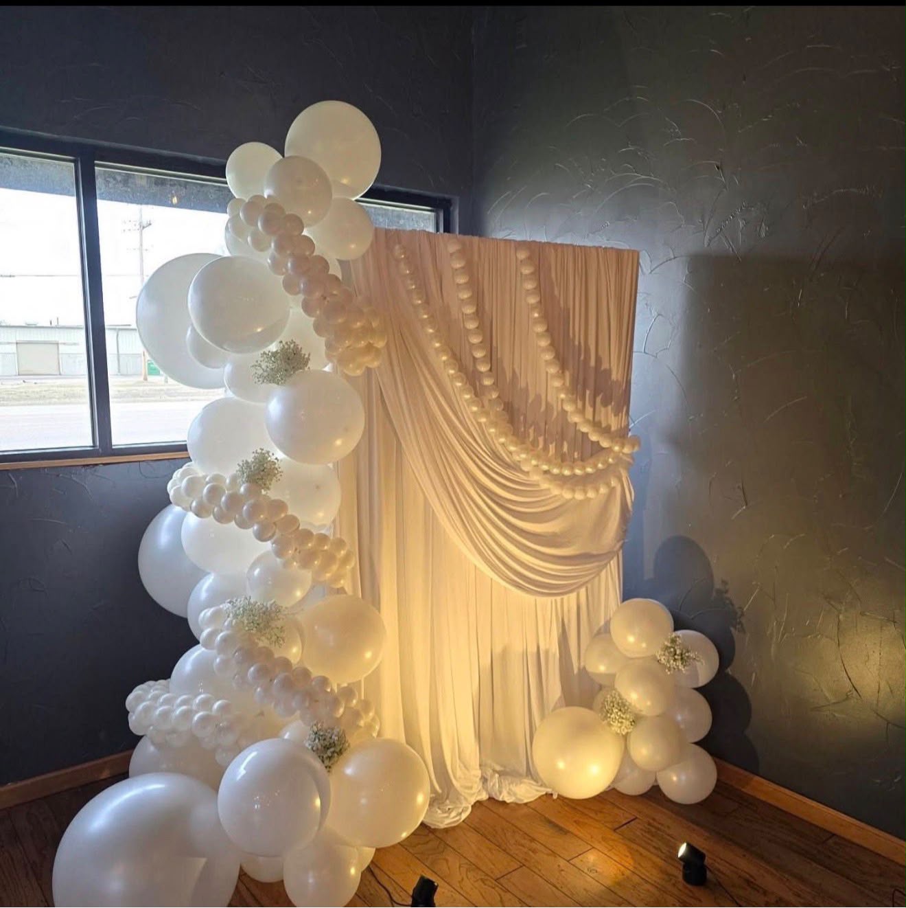 Custom balloon decorations for events in Los Angeles by JL Party Rentals
